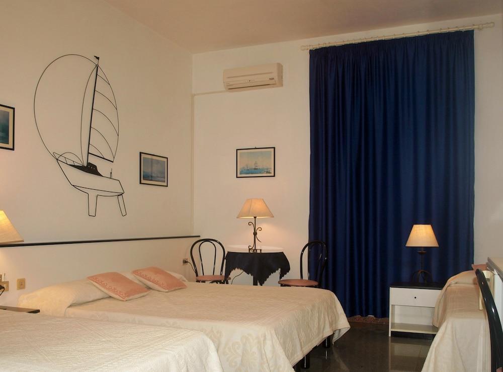 Hotel La Conchiglia ลามัดดาเลนา ภายนอก รูปภาพ